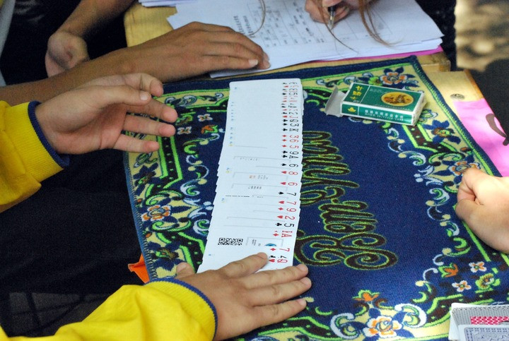 Come diventare un illusionista con il kit da mago per bambini!